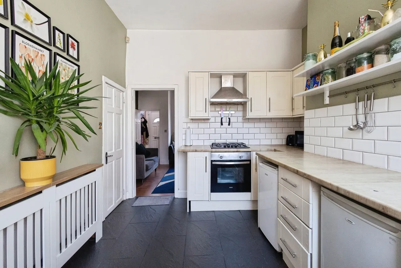 Cheetham Hill Road, Dukinfield, Greater Manchester, SK16, photo 6