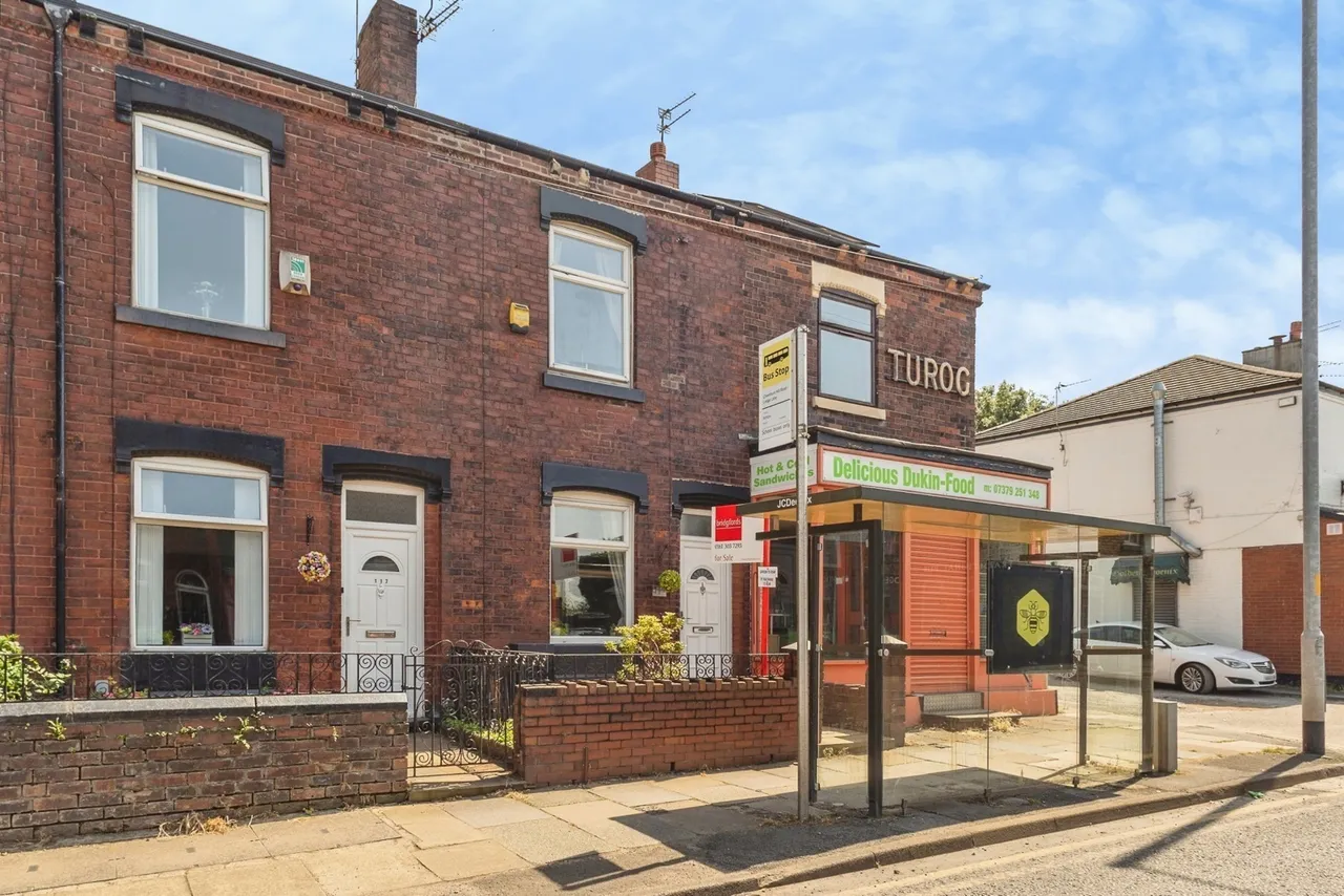 2 bed house for sale — Cheetham Hill Road, Dukinfield, Greater Manchester, SK16