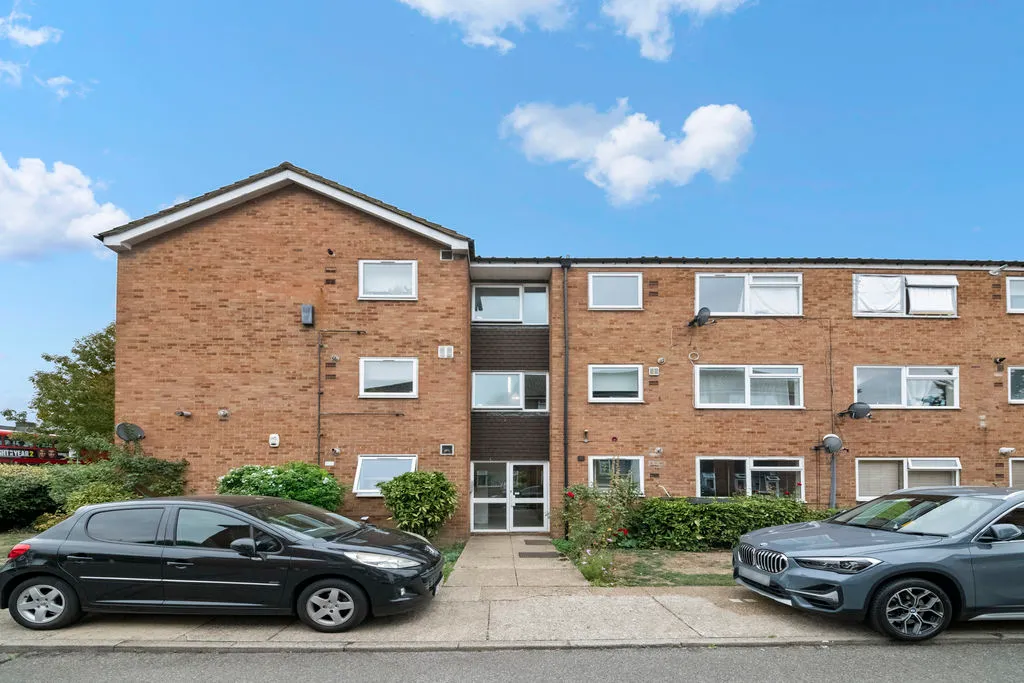 Church Road, Northolt, UB5, photo 11