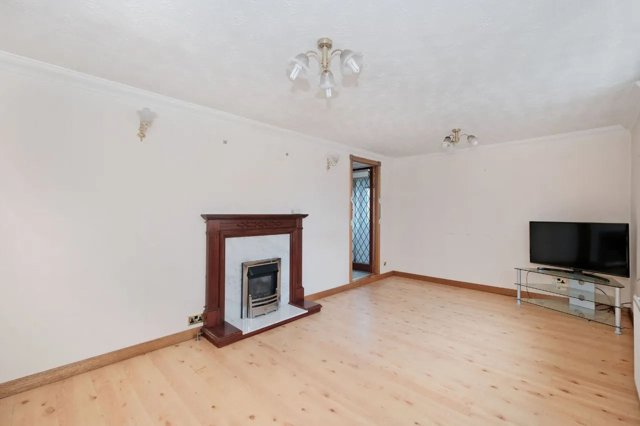 South Street, Mintlaw, AB42, photo 2