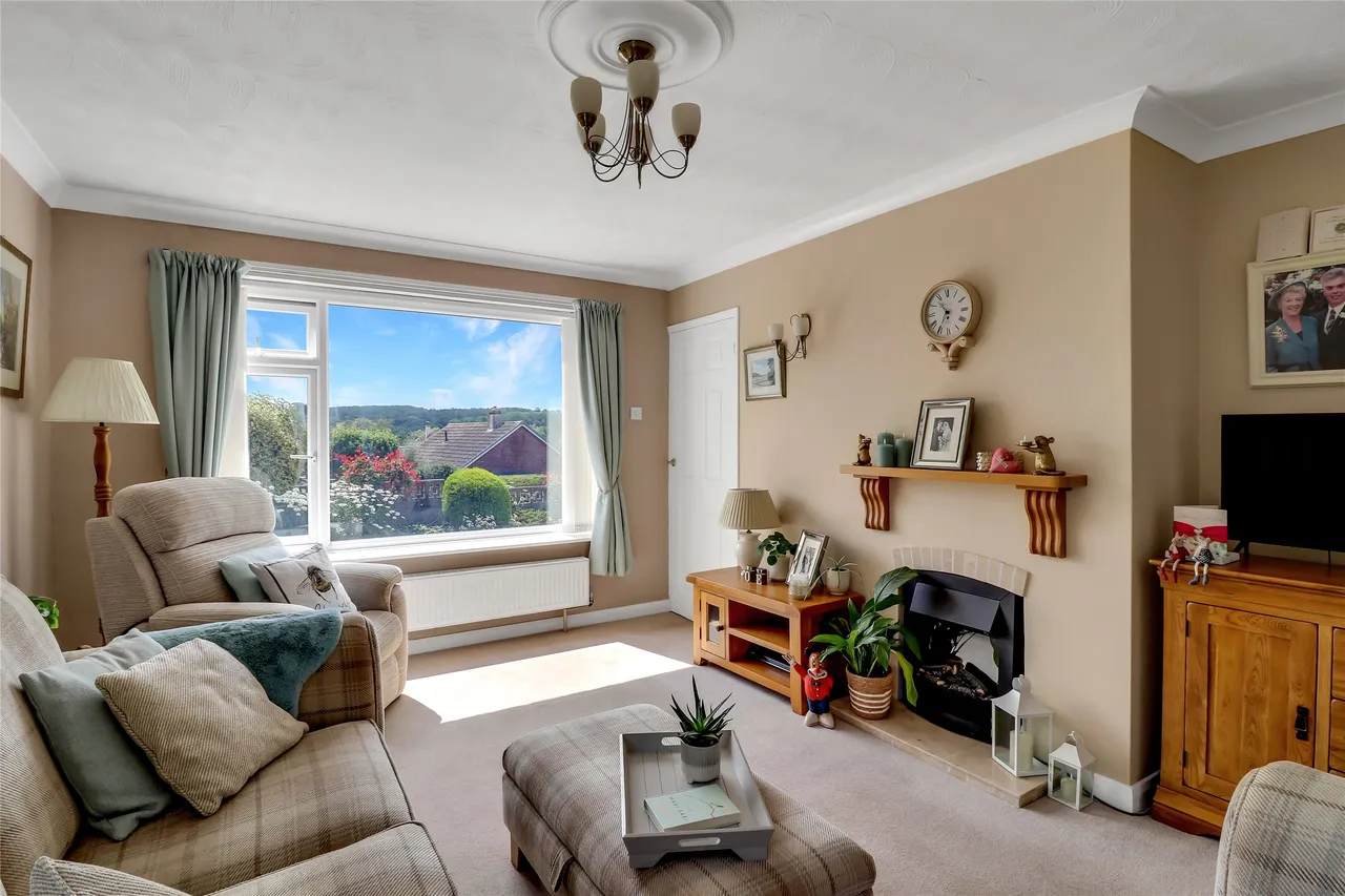 Elizabeth Close, Barnstaple, EX31, photo 4