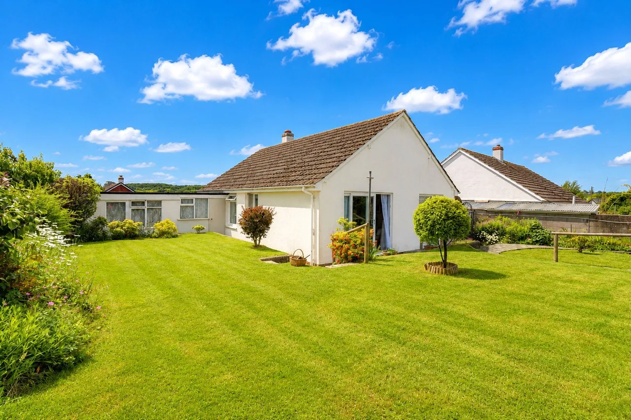 3 bed house for sale, Elizabeth Close, Barnstaple, EX31