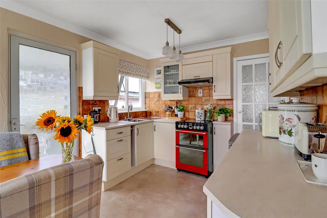 Elizabeth Close, Barnstaple, EX31, photo 3