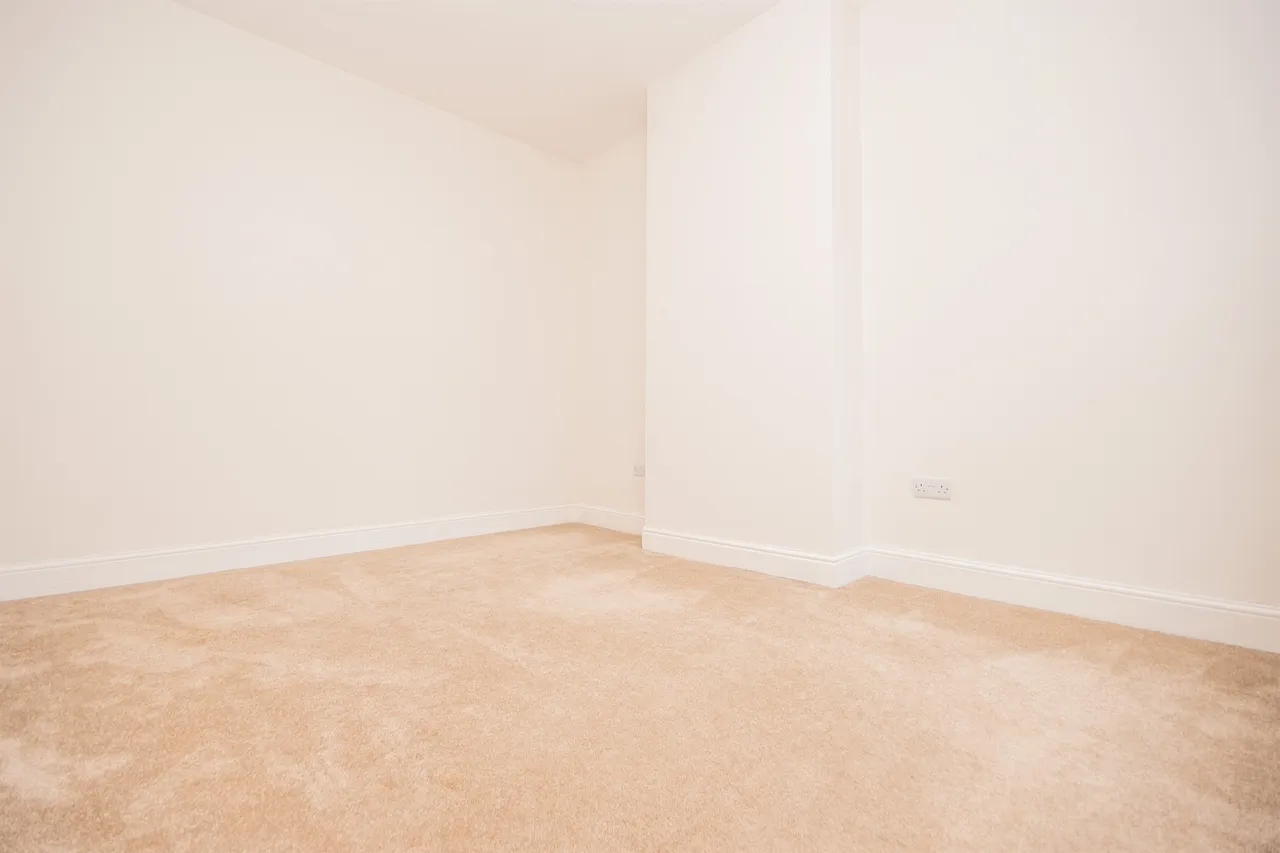 Northall Northampton, NN6, photo 12