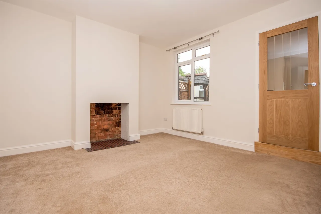 Northall Northampton, NN6, photo 4