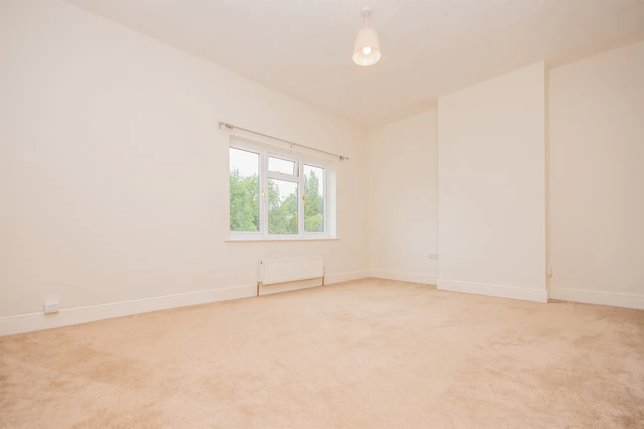 Northall Northampton, NN6, photo 10