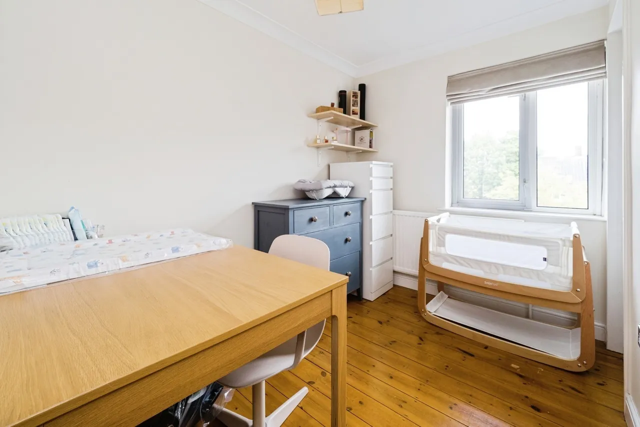 Croft Lodge Close, Woodford Green, IG8, photo 11