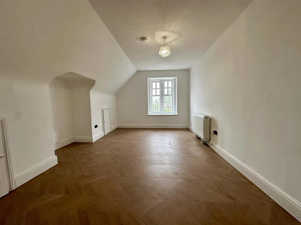 Marshfield Road, Chippenham, SN15, photo 2
