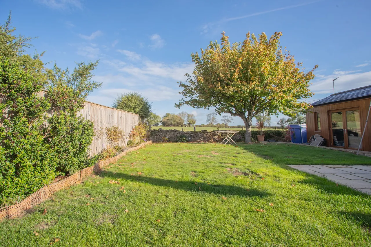 Tetbury Lane, Crudwell, photo 34