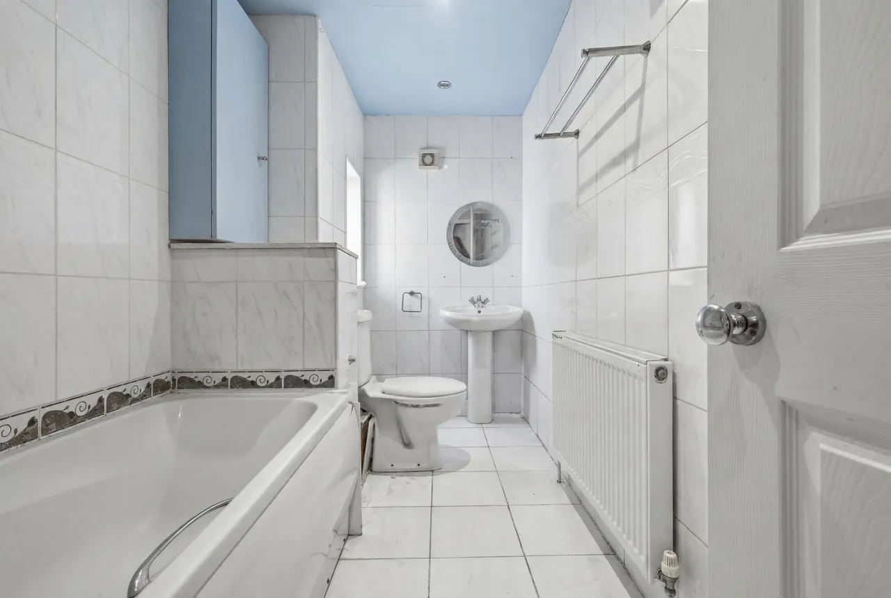 Westward Road, London, E4 8QJ, photo 17