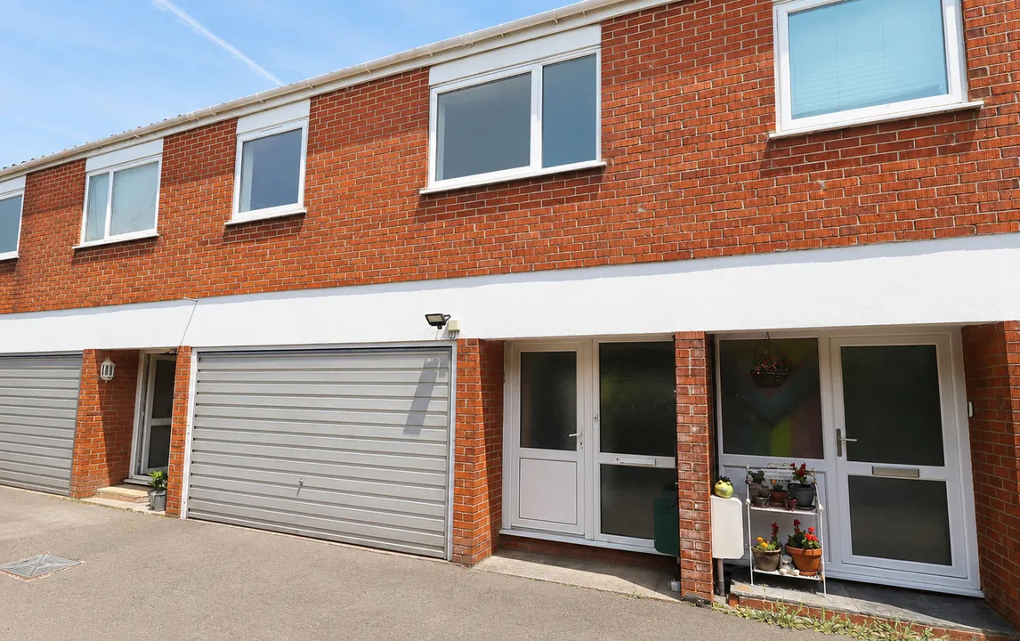 3 bed house for sale, Butleigh Road, Glastonbury