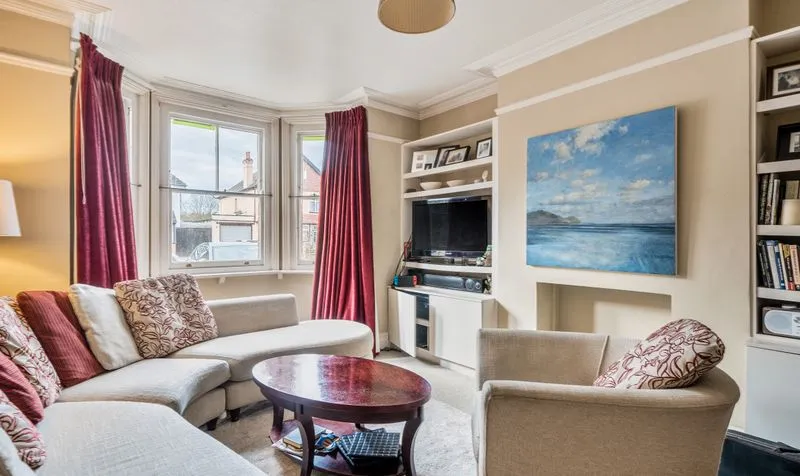 Temple Road, Epsom, KT19, photo 12