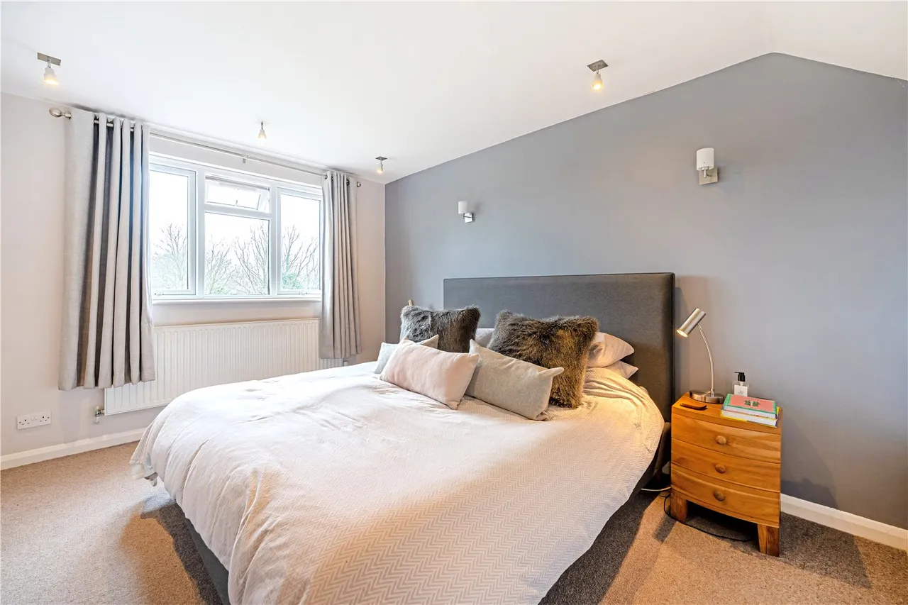 Fifth Cross Road, Twickenham, TW2 5LJ, photo 8