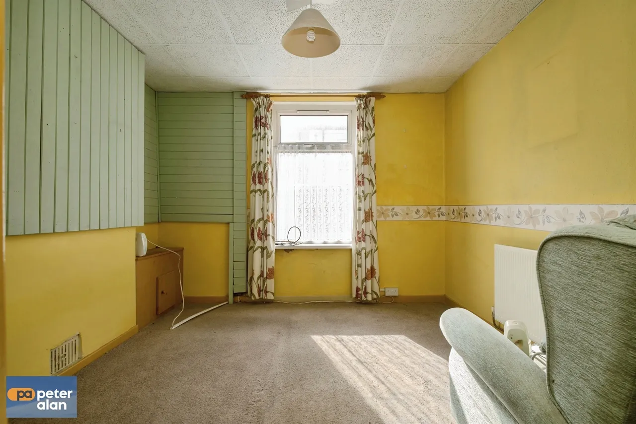 Glynne Street, Cardiff, CF11, photo 6