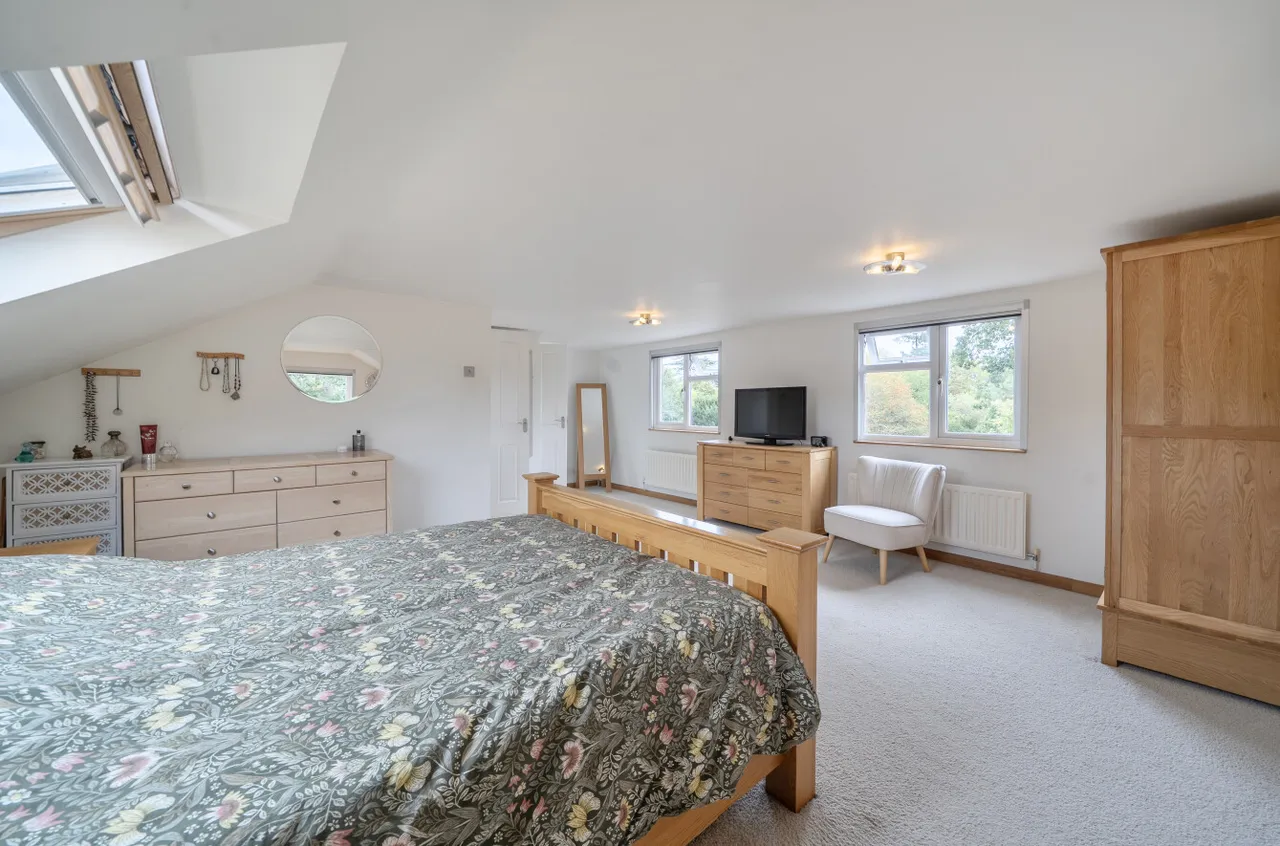 Carlyon Close, Farnborough, Hampshire, GU14 7BX, photo 32