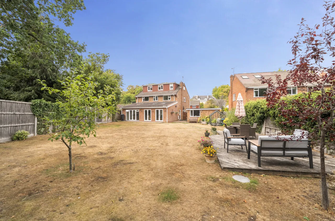 Carlyon Close, Farnborough, Hampshire, GU14 7BX, photo 10