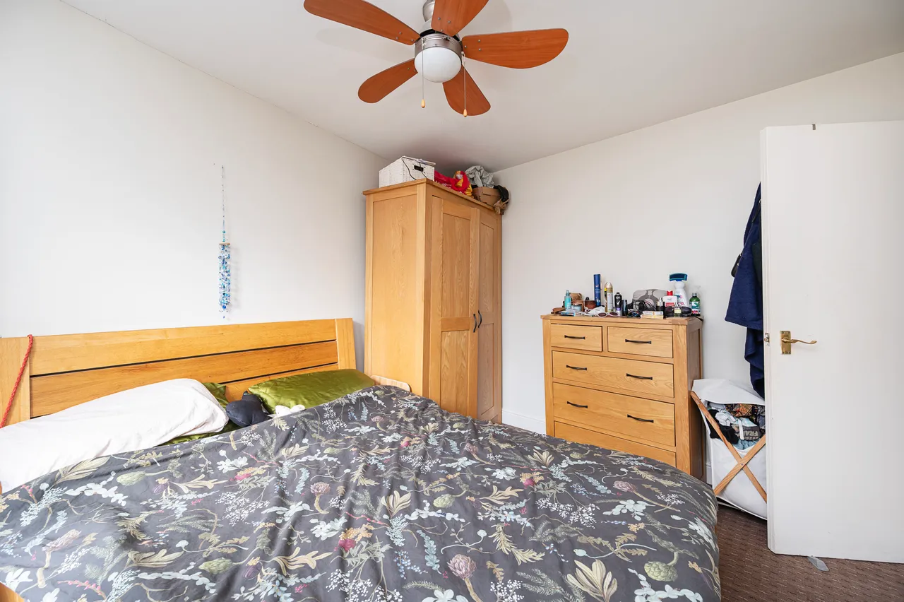 Flat 2, 239 Bow Common Lane, London, photo 6