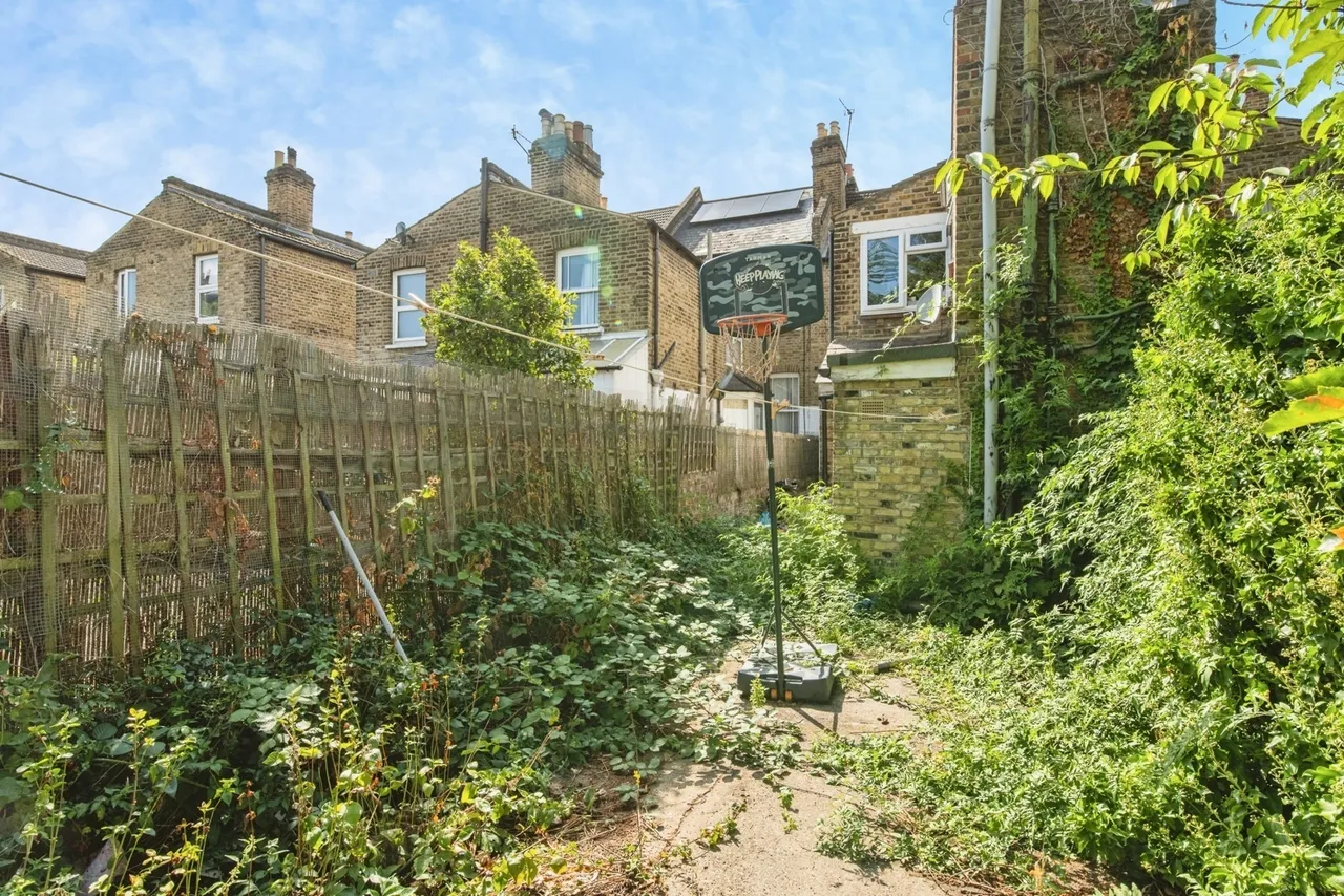 Rembrandt Road, London, SE13, photo 16