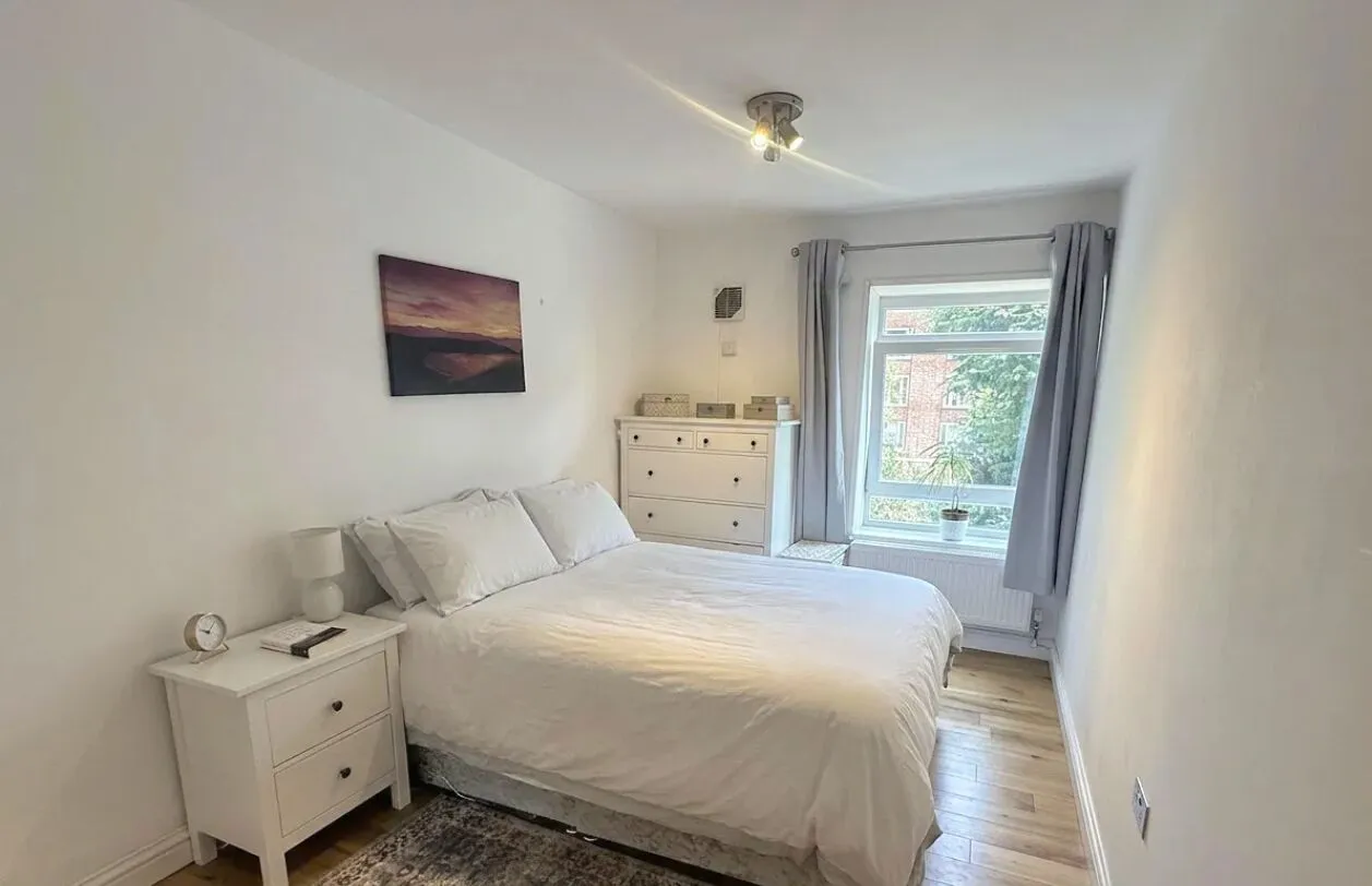 Morden Road, SW19, photo 5