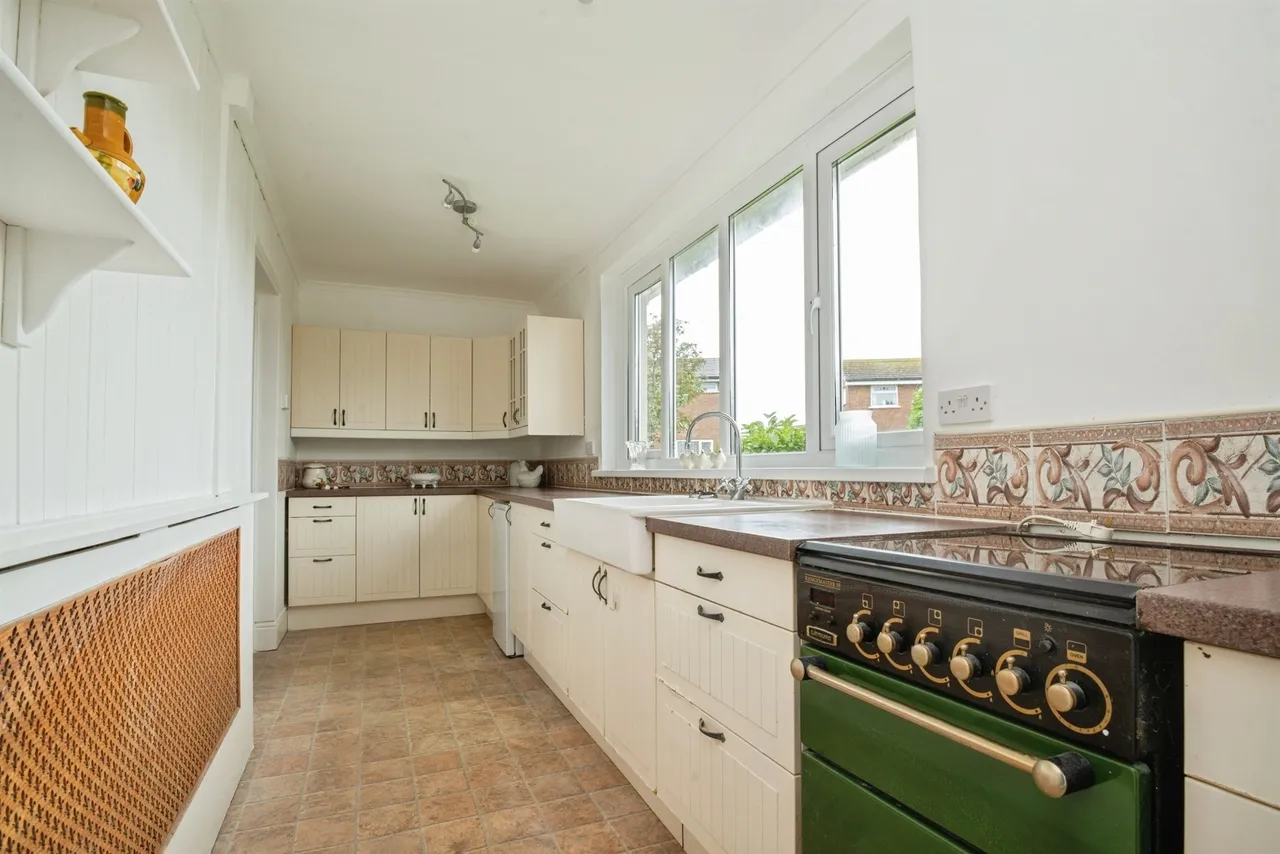 Adenfield Way, Rhoose, CF62, photo 5
