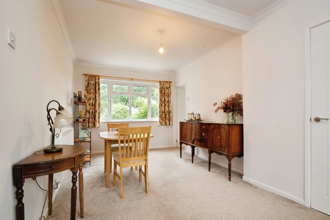Adenfield Way, Rhoose, CF62, photo 4