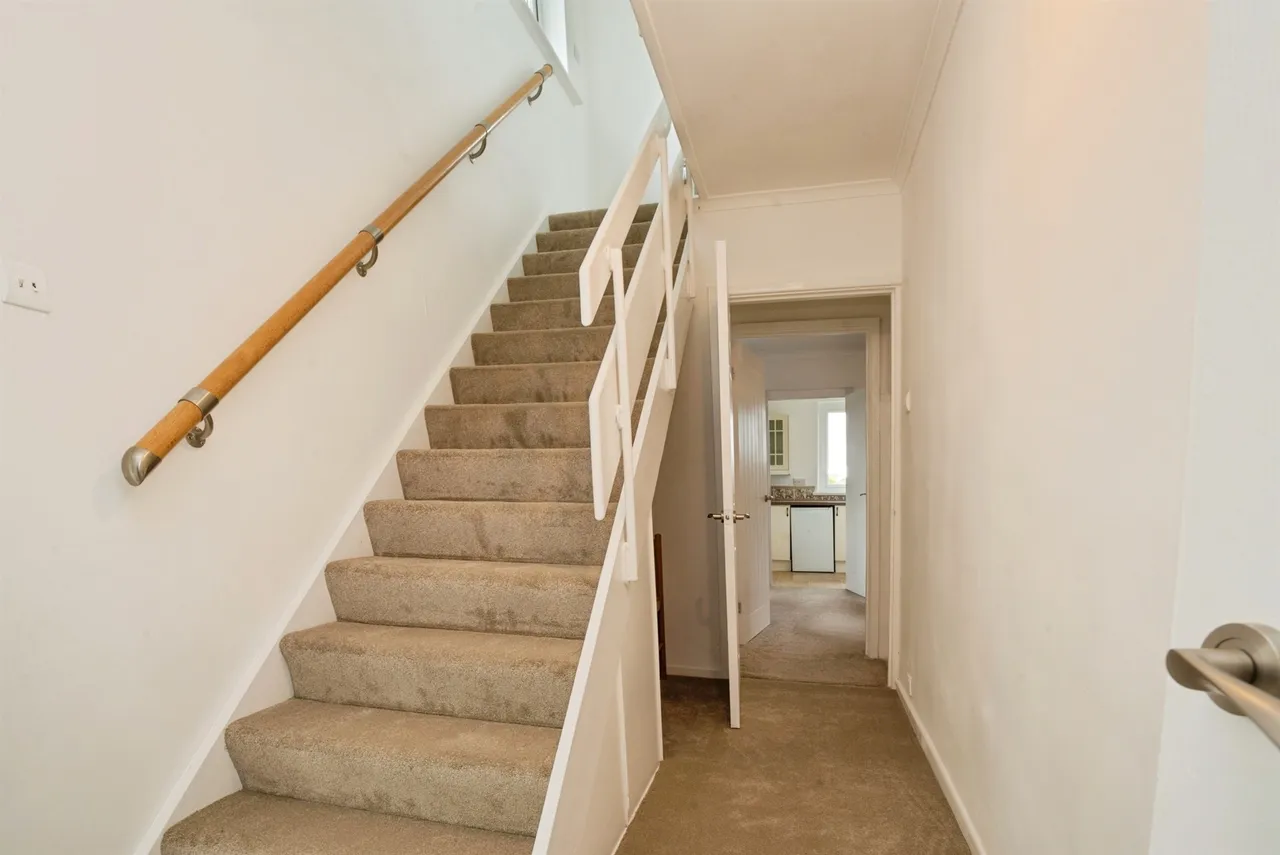 Adenfield Way, Rhoose, CF62, photo 8