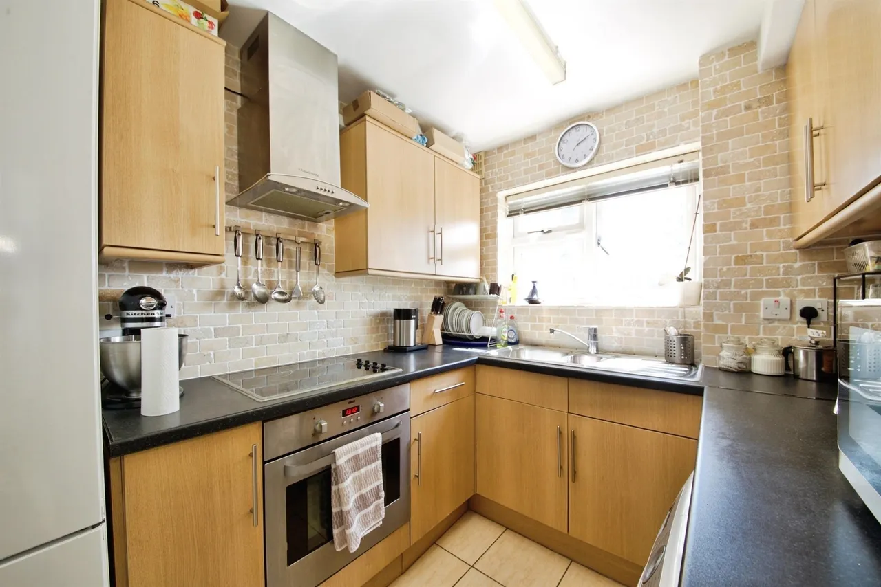 Wilmington Gardens, Barking, photo 3