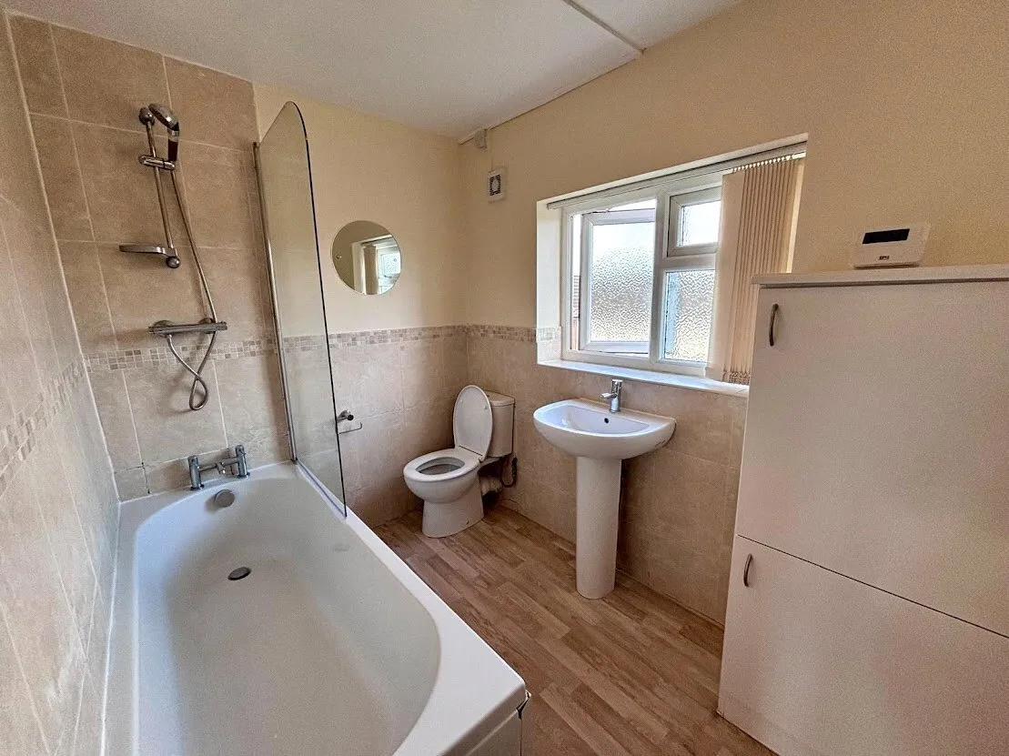 Springstone Avenue, Ossett, West Yorkshire, WF5, photo 9