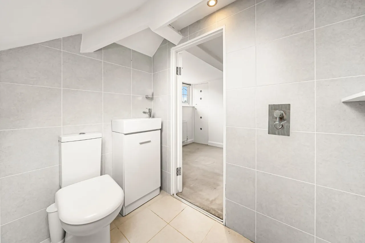 Langwith Avenue, Collingham, LS22, photo 7