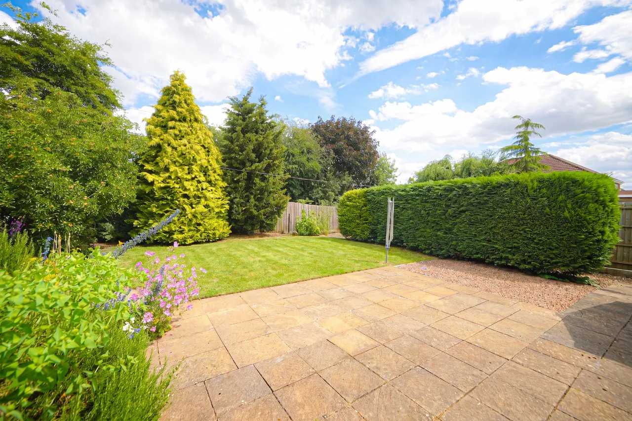 Langwith Avenue, Collingham, LS22, photo 10