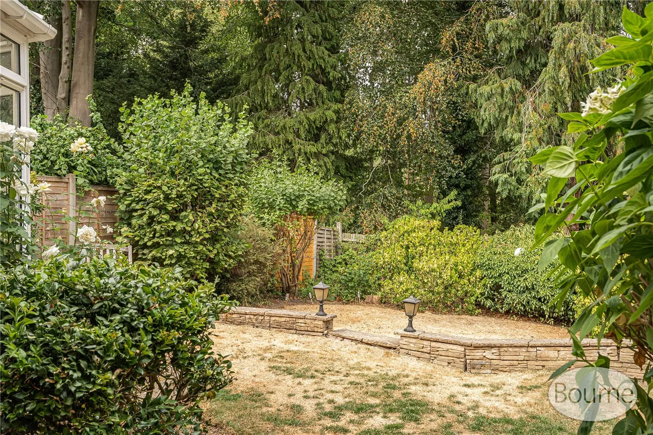 New Coppice, St John's, GU21, photo 11