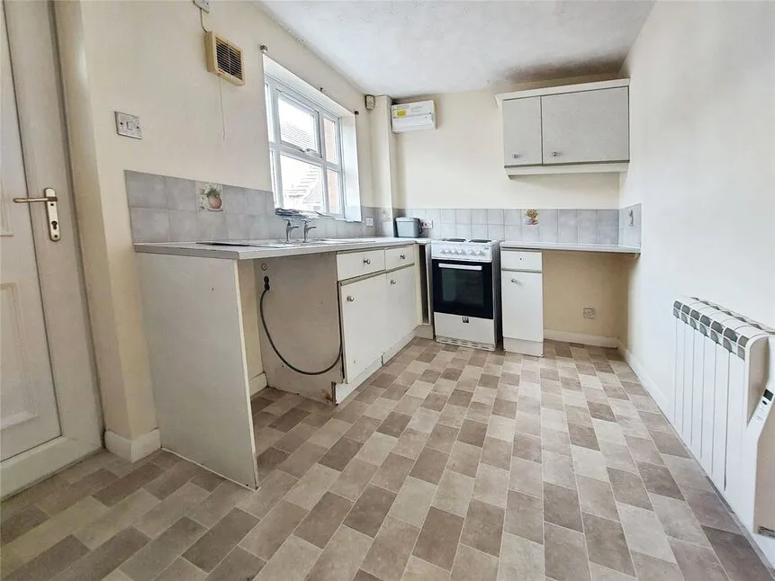 Harrier Court, Lincoln, LN6, photo 4