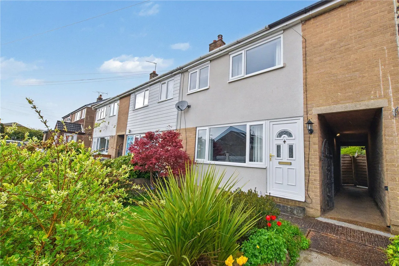 Clough Drive, Birstall, WF17, photo 20