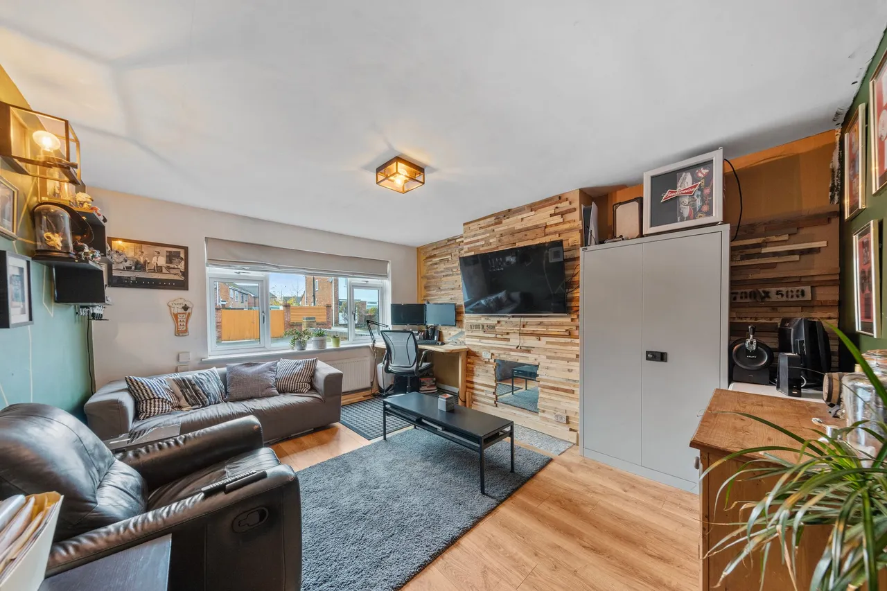 Cliftonville Road, Woolston, Warrington, Warrington, WA1 4BJ, photo 20