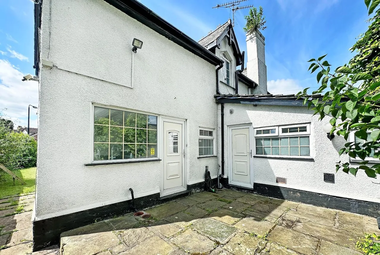 Moss Lane, Timperley, WA15, photo 16