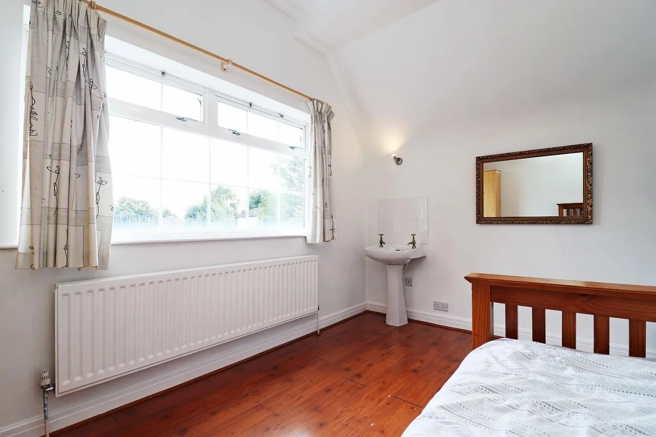 Moss Lane, Timperley, WA15, photo 28