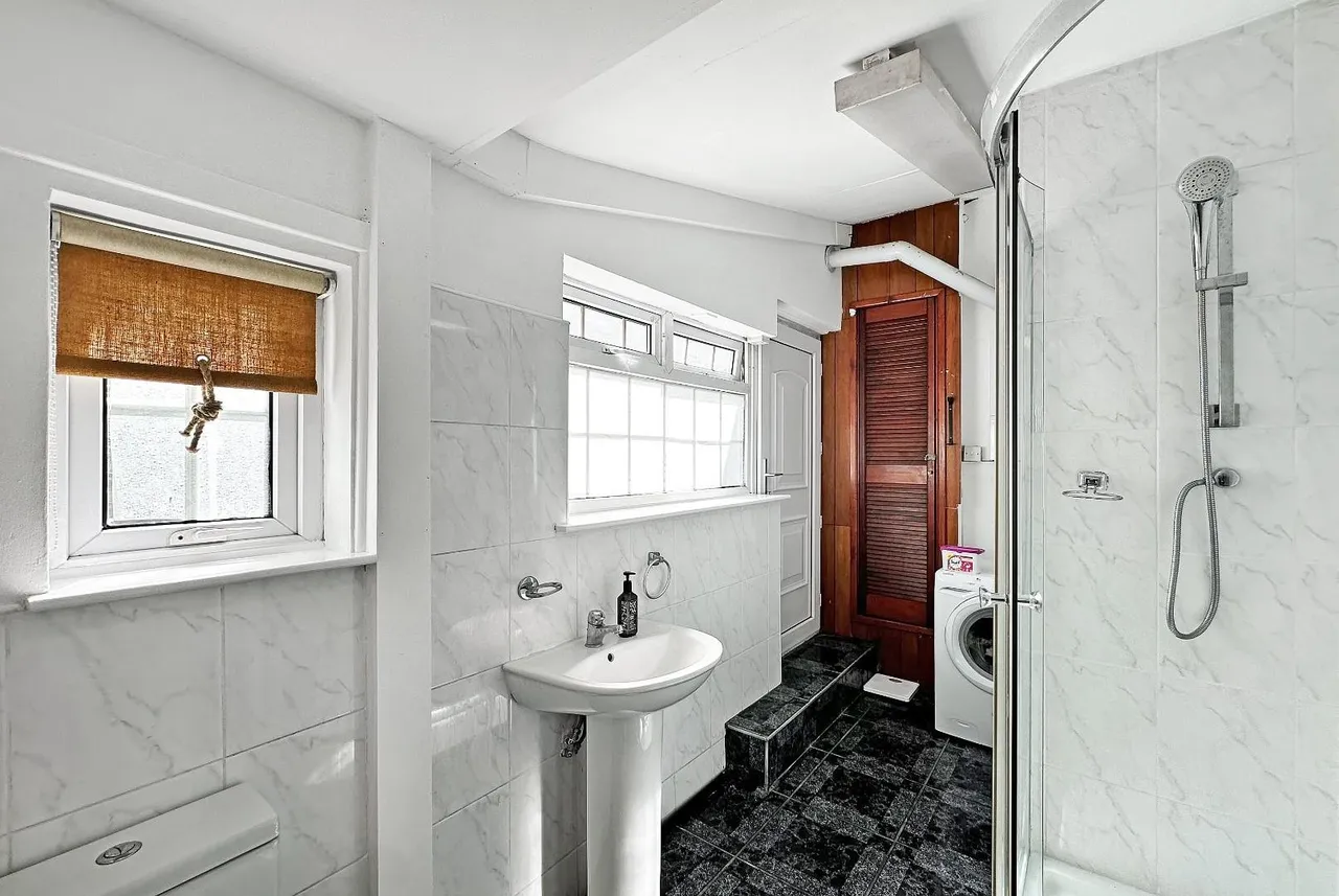 Moss Lane, Timperley, WA15, photo 9