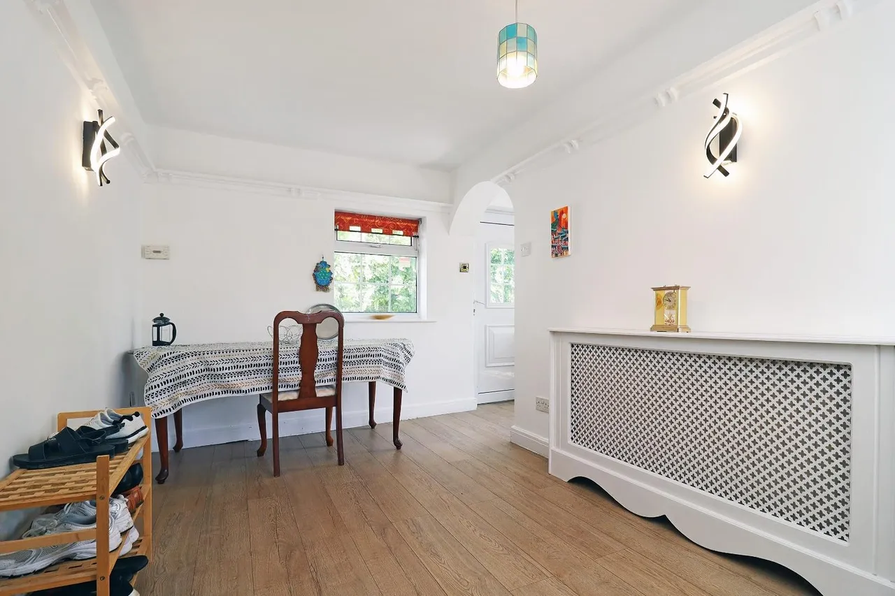 Moss Lane, Timperley, WA15, photo 7