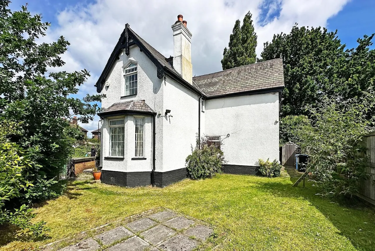 Moss Lane, Timperley, WA15, photo 2