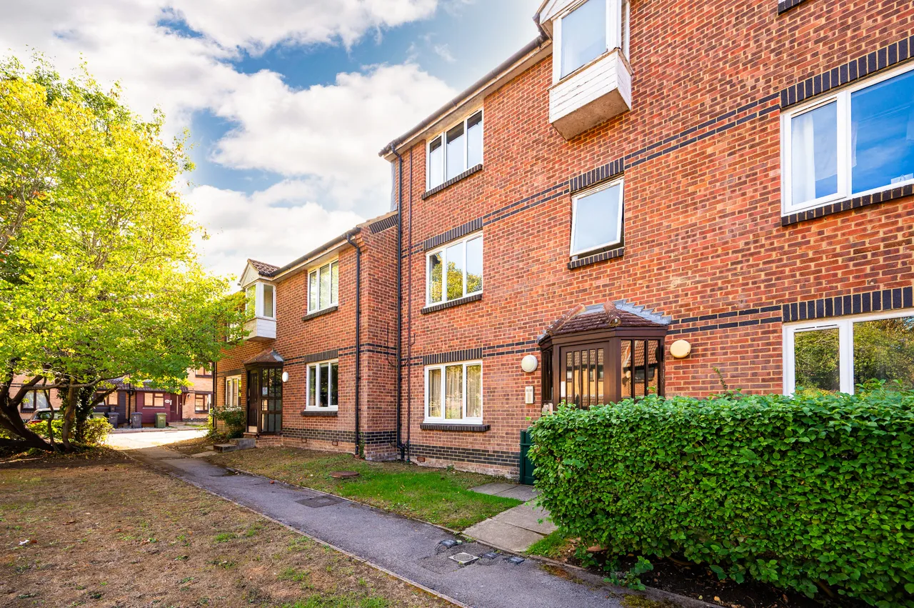 Guildford, GU4, photo 8