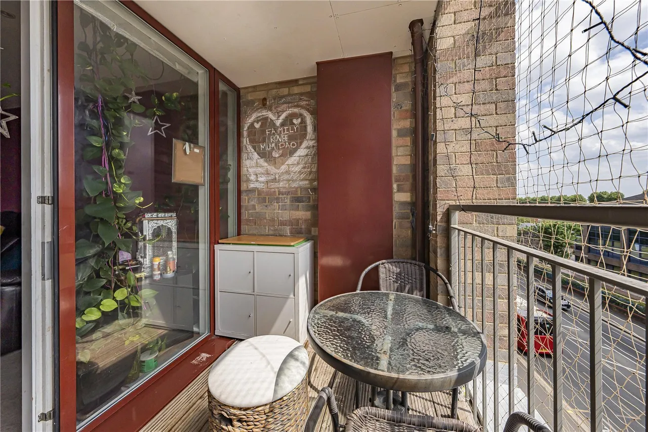 London Road, Isleworth, TW7, photo 5