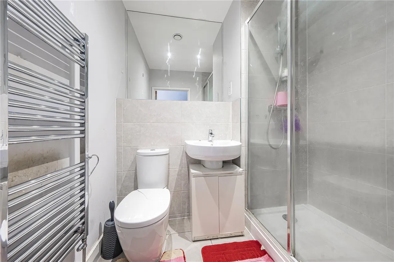 London Road, Isleworth, TW7, photo 10