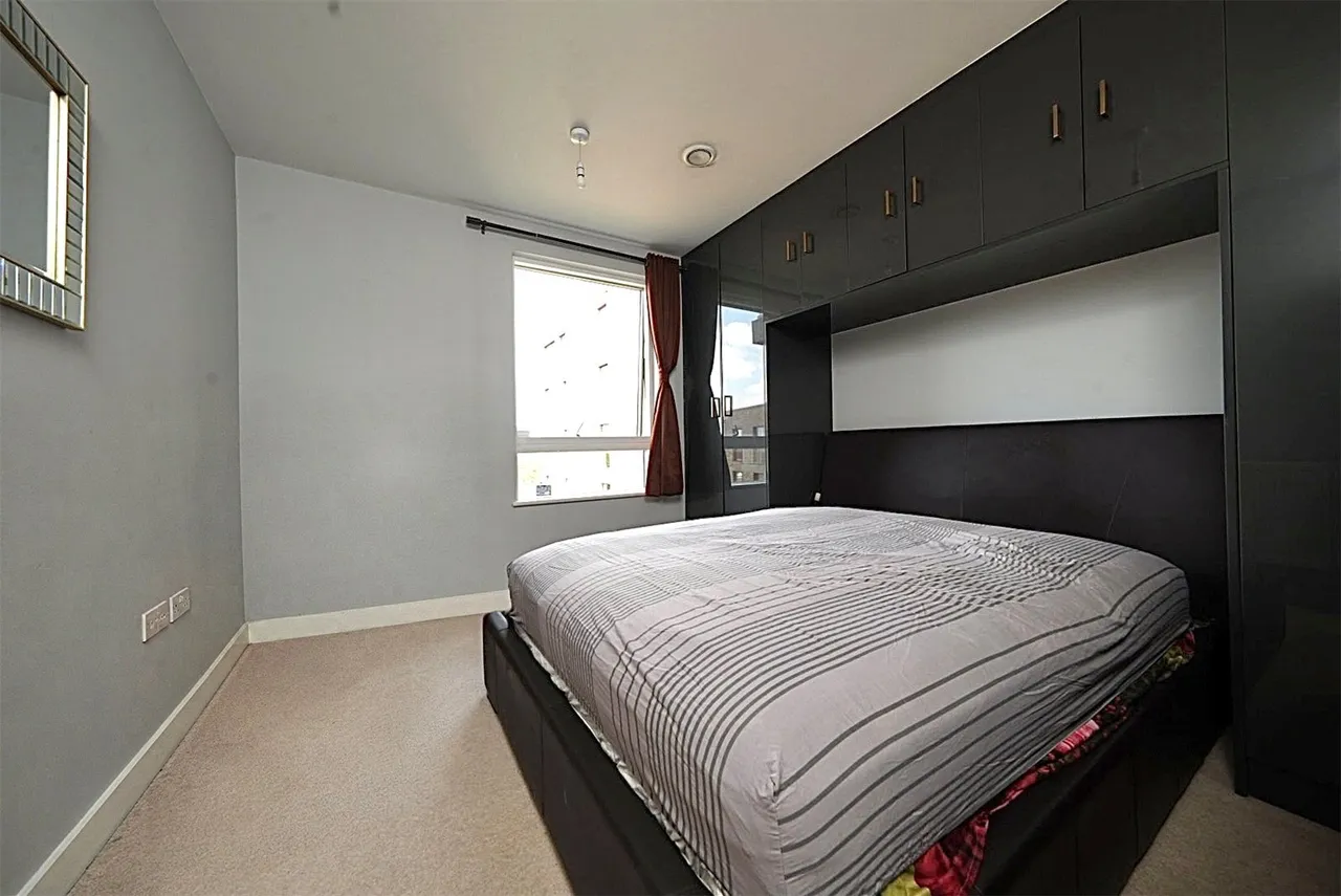 London Road, Isleworth, TW7, photo 8