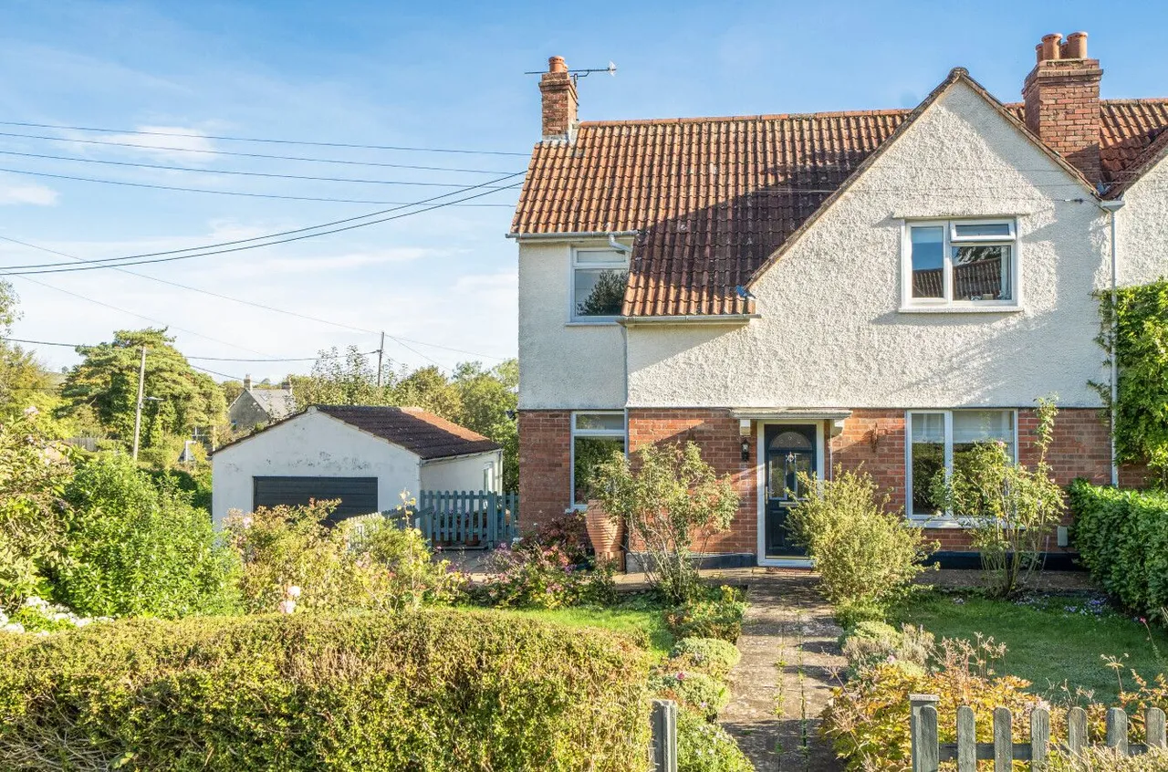 3 bed house for sale, Sunny Hill, Bruton, BA10