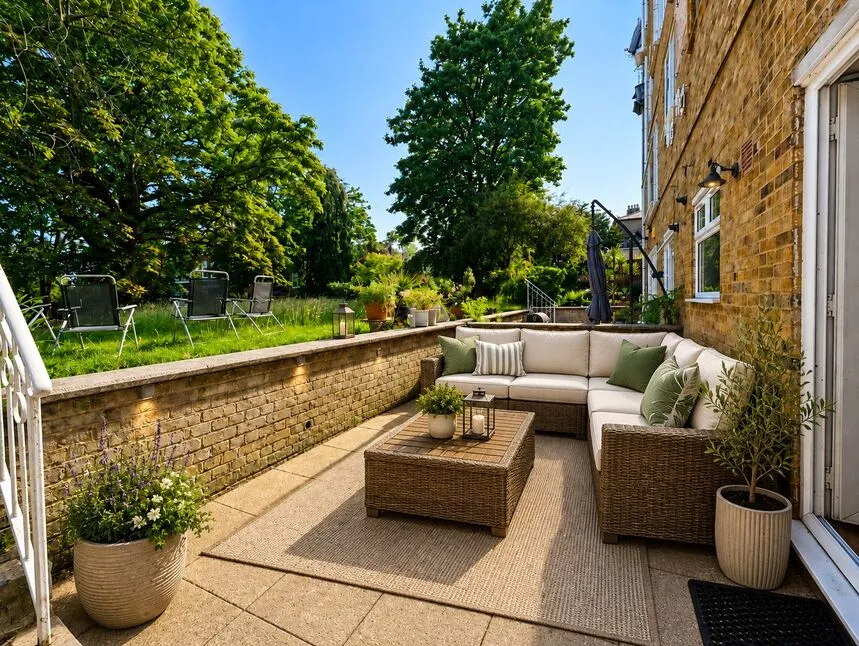 Shooters Hill Road, London, SE3, photo 4