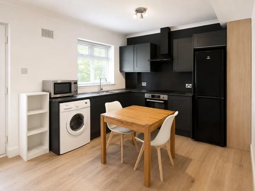 Shooters Hill Road, London, SE3, photo 12