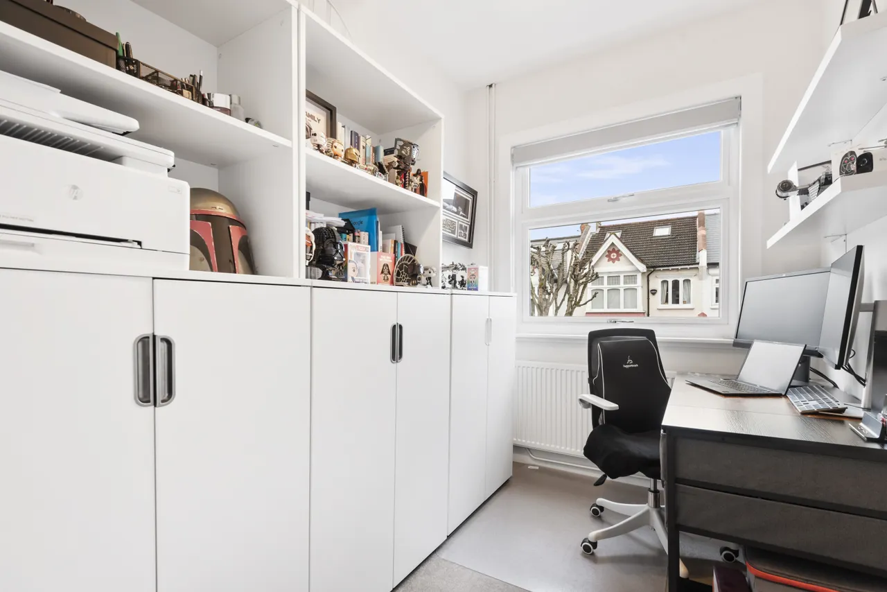 Mandrake Road, London, SW17, photo 15