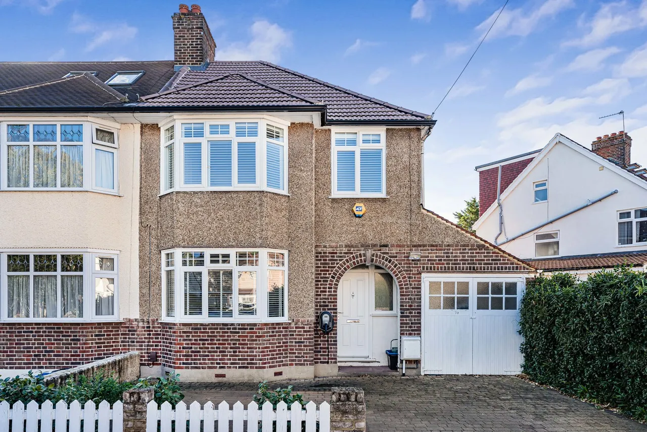 Park Avenue, Whitton, TW3, photo 25