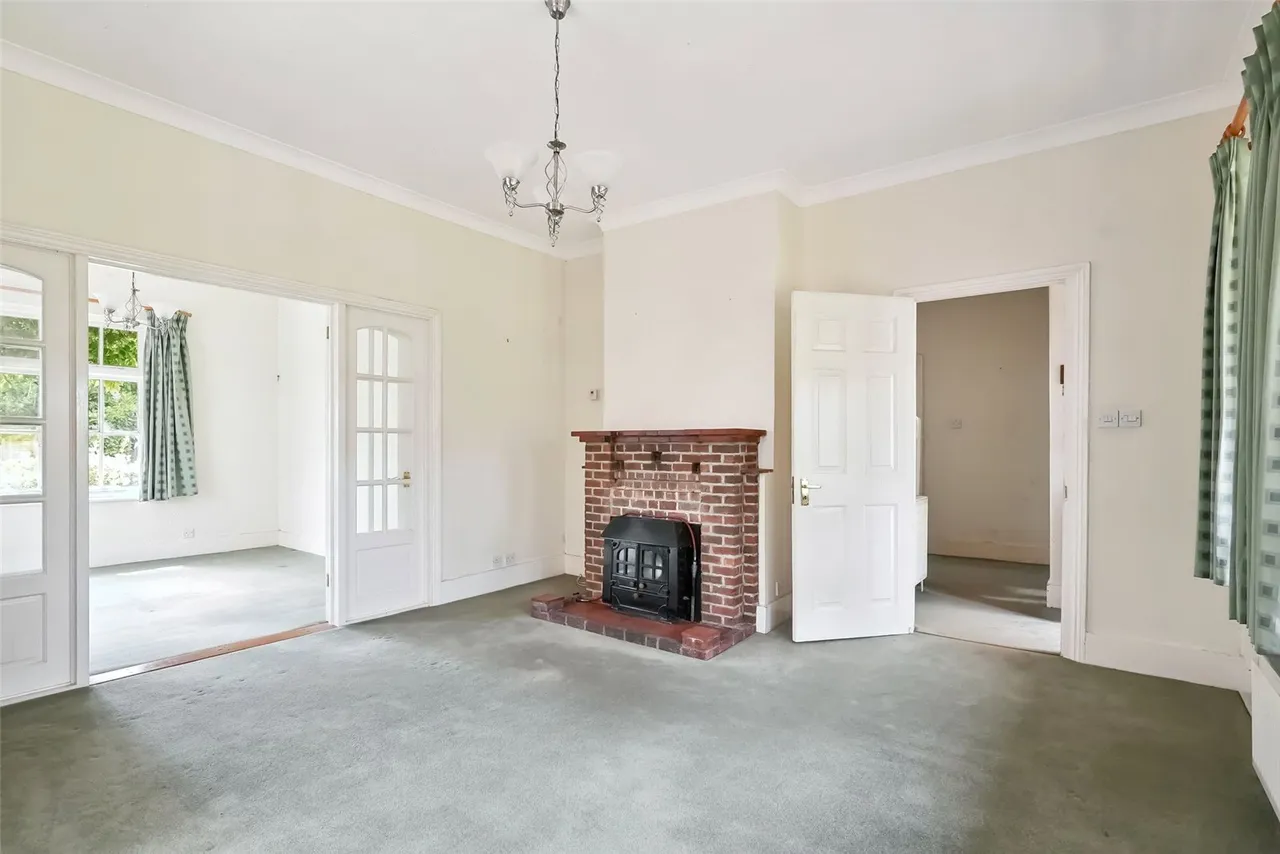 Wensleydale Road, Hampton, TW12 2LP, photo 4
