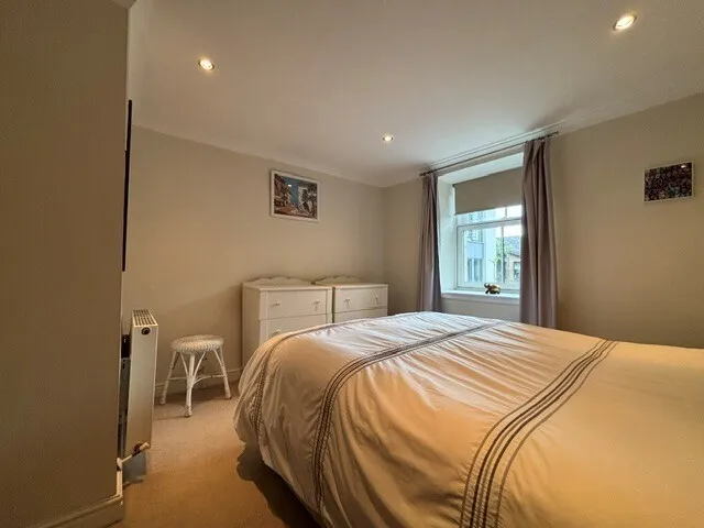 Mansionhouse Road, photo 9